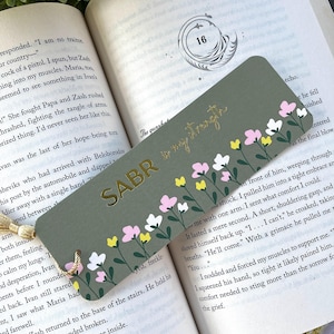 Gold Foiled Floral Islamic Bookmark: Sabr Strength