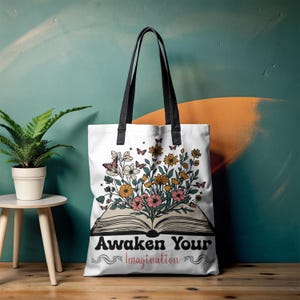 Torba na książki z motywem kwiatowym - obudź swoją wyobraźnię, prezent dla czytelnika książek, prezent dla miłośnika książek, pomysł na słodki prezent dla książkoholików, prezenty dla nauczycieli
