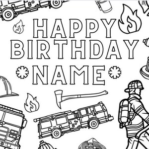Puede incluir: Ilustración en blanco y negro de un camión de bomberos, una boca de incendios, un bombero, un hacha y una manguera. El texto "Happy Birthday NAME" está en el centro de la imagen.