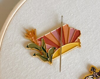 Signature Iowa Sunset & Corn Needle Minder | Magnetic Enamel Pin