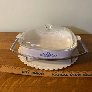 Vintage Corning Ware P-10-B 10-inch Casserole  With Lid Blue Cornflower With Trivet/Holder Free Shipping