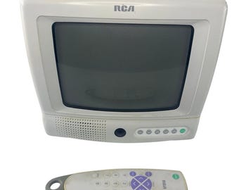 Televisore vintage RCA E09344 da 9" CRT a colori con telecomando, testato per retrogaming.