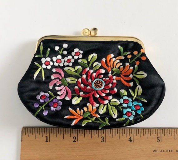 Black Embroidered Silk Coin Purse - image 4