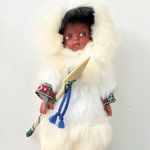 Vintage Native Eskimo Girl Doll