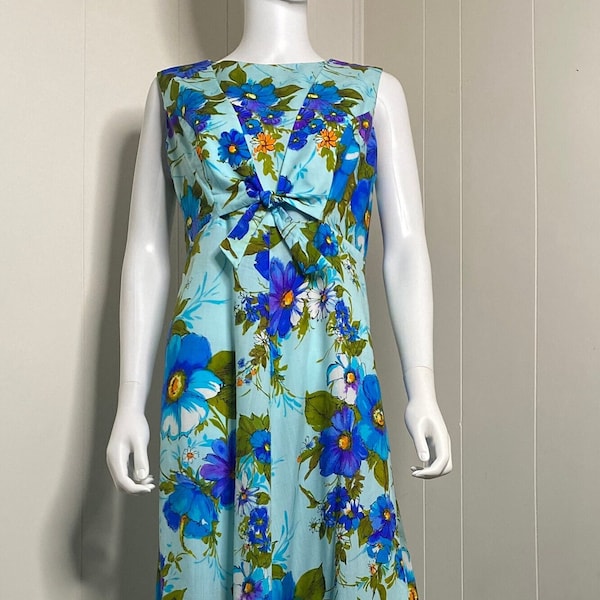 1960er Vintage Blaues Blumen-Maxi-A-Linien-Kleid von Lauhala, Größe 12. Grooviges 60er-Jahre-Kleid mit Blumendruck, Größe Groß