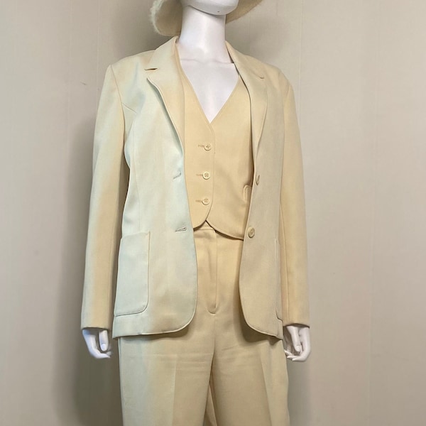 60s-70s Pale Yellow Partners 3 Piece Suit Unisex Vintage 70s Blazer, Vest and Slacks size S/M
