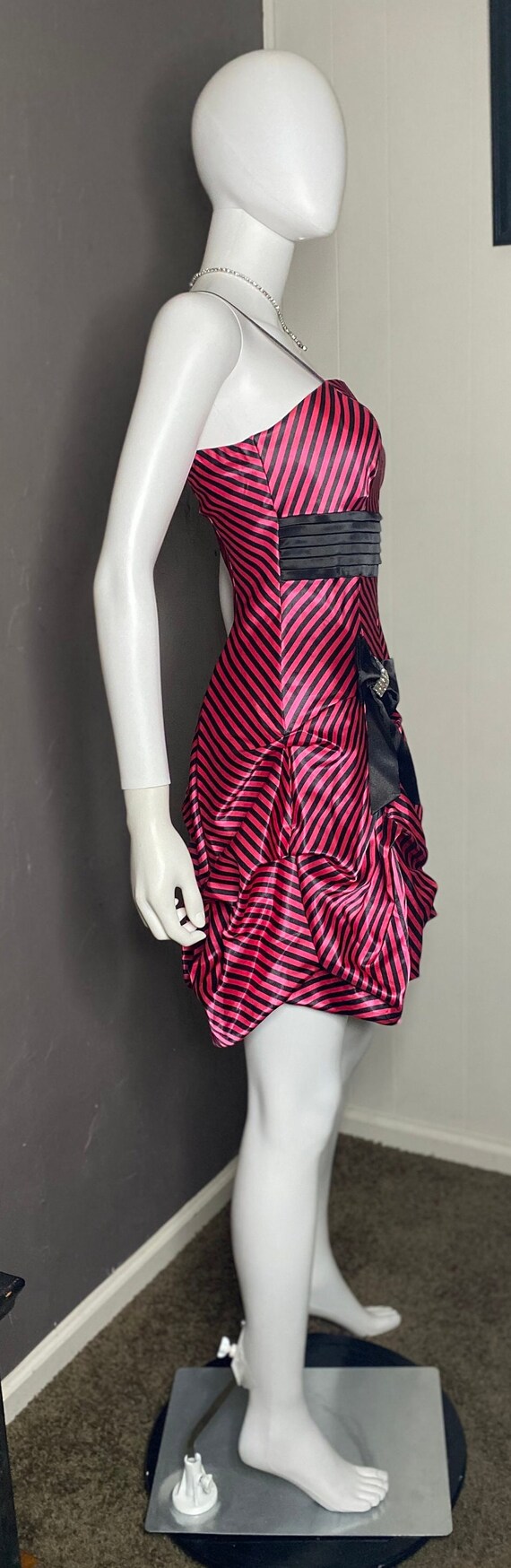 Y2K Pink and Black Bubble Hem Mini Dress size XS/… - image 4