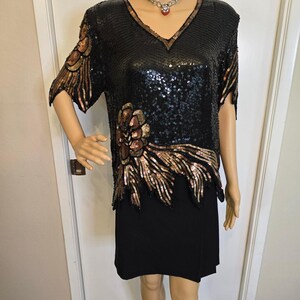 1980s Black and Gold Silk Sequin Floral Blouse Party Top Size Medium