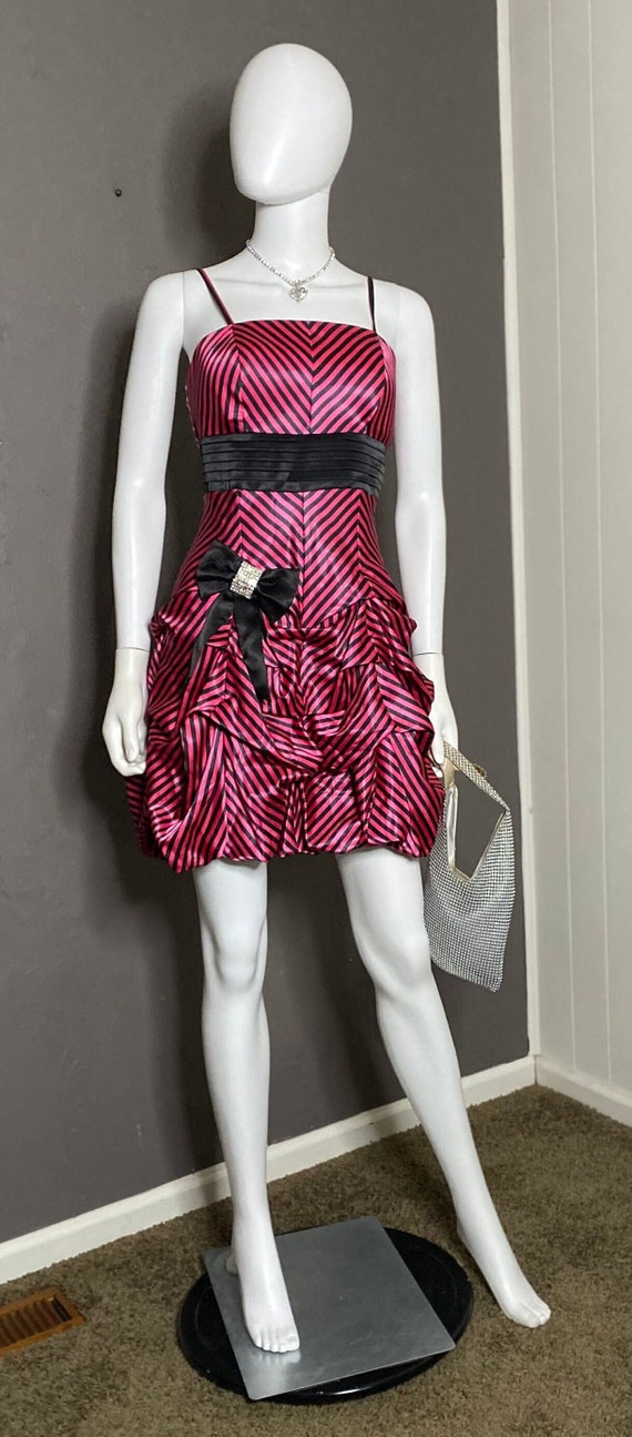 Y2K Pink and Black Bubble Hem Mini Dress size XS/… - image 1