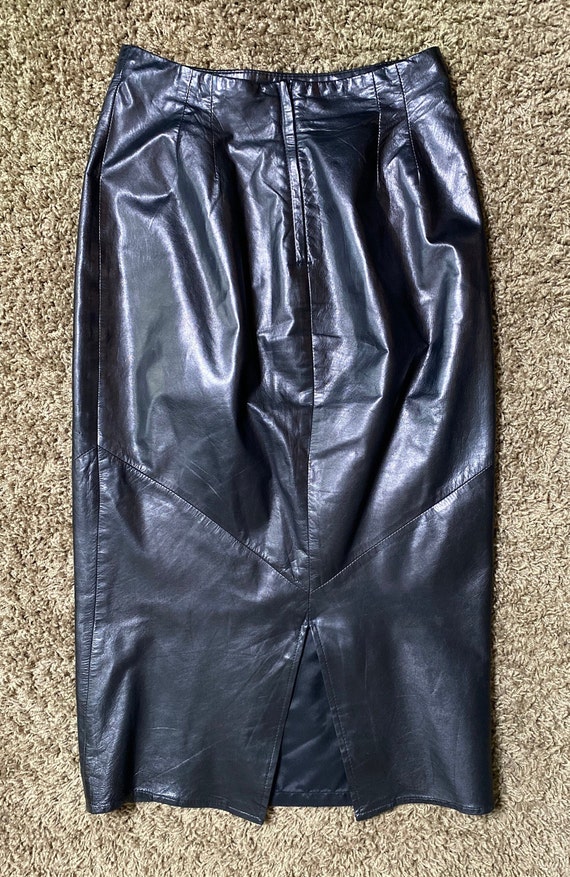 Vintage 90’s Black Leather Midi Skirt by Georgeto… - image 8