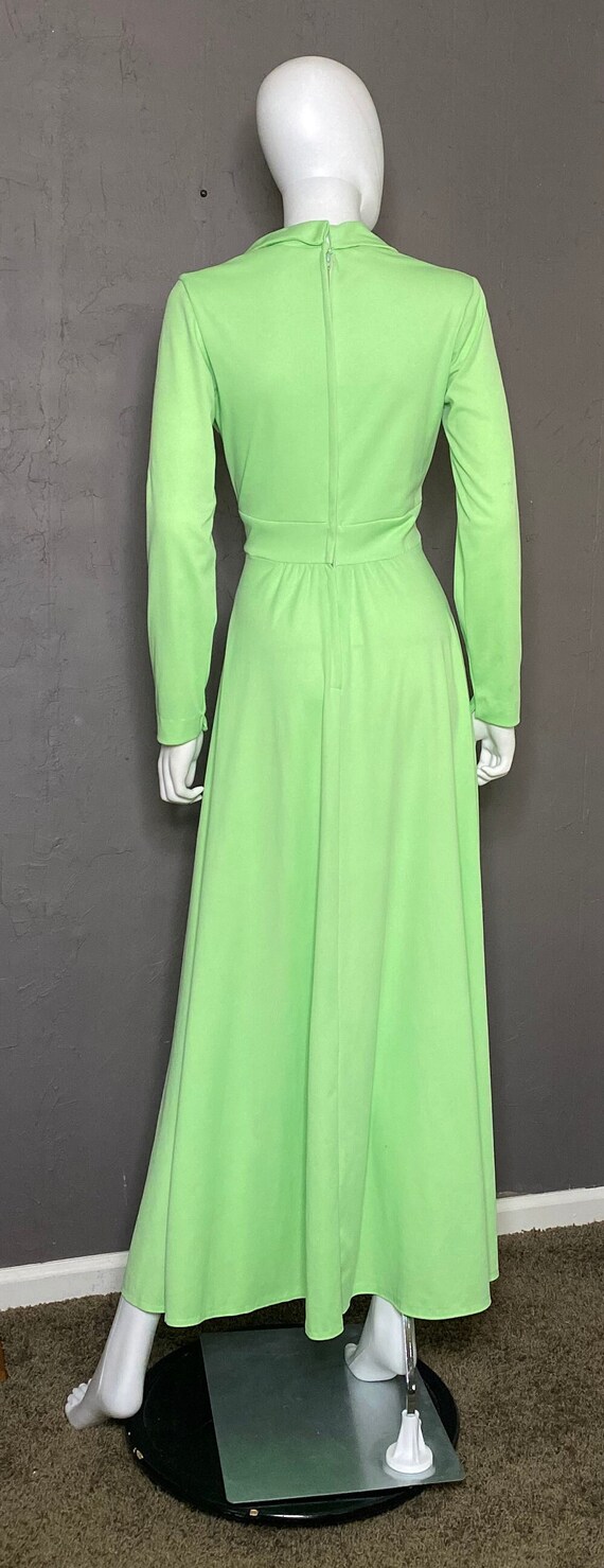 1960’s Lime Green Maxi Dress with Embroidered Lac… - image 4