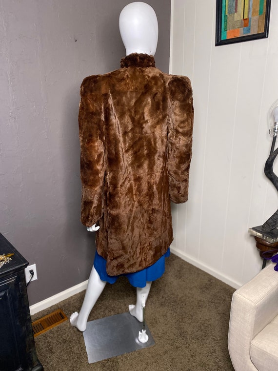 Vintage 1940's-50's Fur Coat in Chocolate Brown K… - image 5