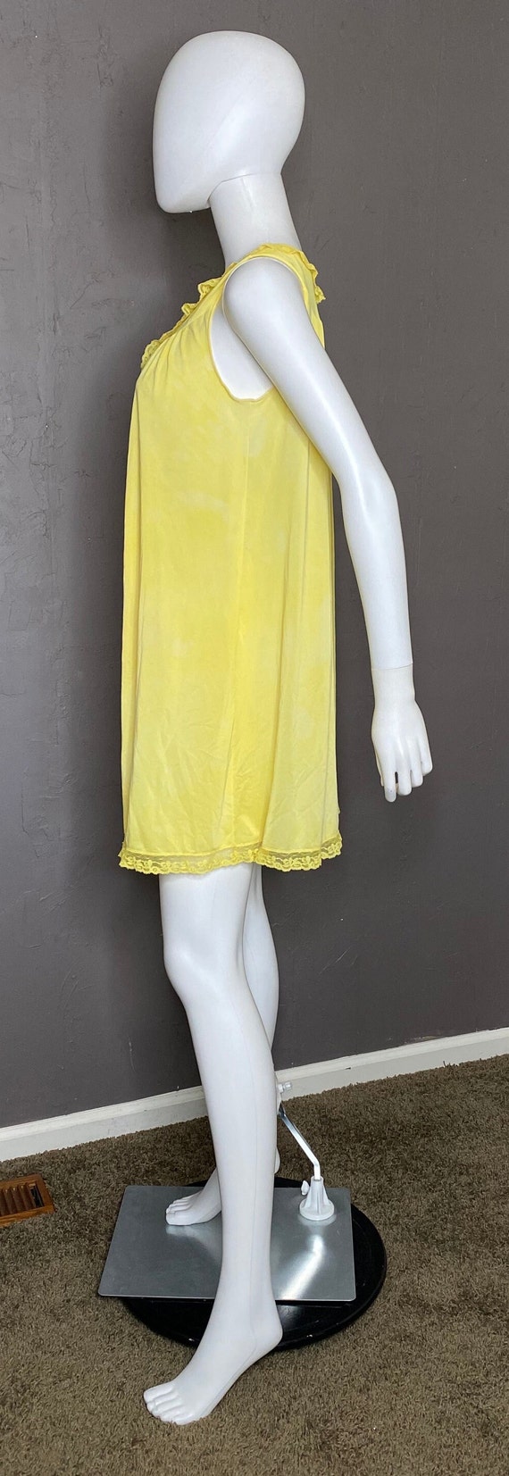 1960's Baby Doll Nightie Hand Dyed Canary Yellow … - image 2