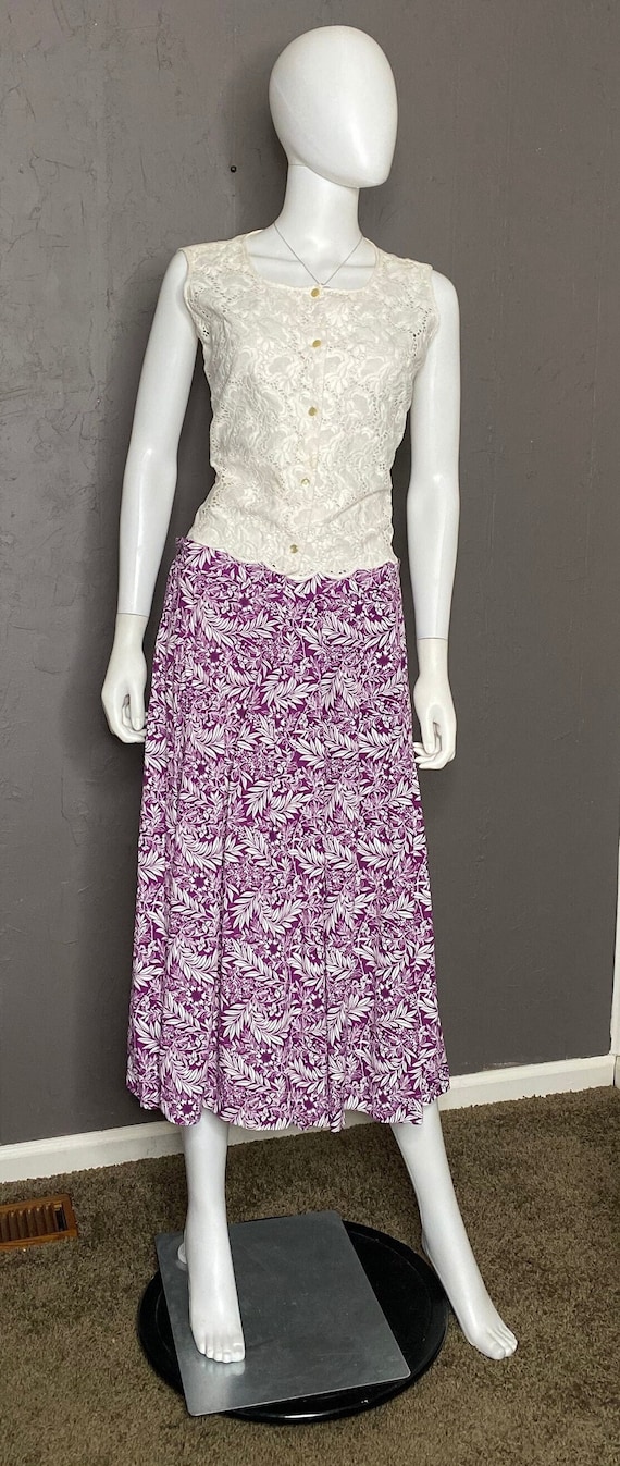 Vintage 1990’s Purple and White Floral Midi Skirt 