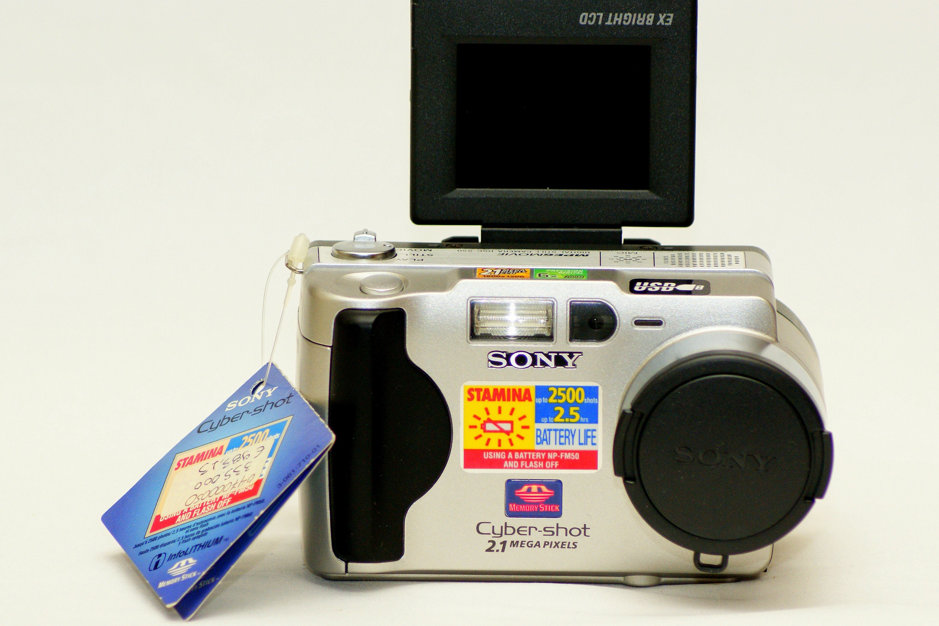 Very Hard to Find SONY DSC-S50 Cyber-shot New in Its Box Very Hard to Find SONY DSC-S50 Cyber-shot New in Its Box