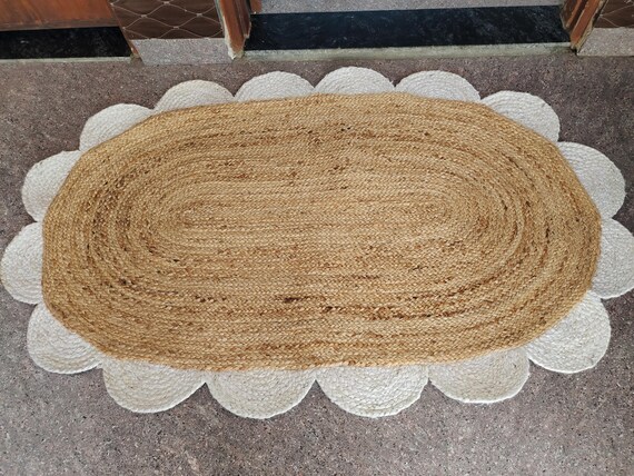 Handmade Jute Rug: Vintage Oval Cotton Carpet with White Border