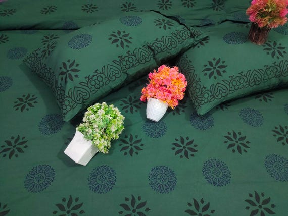 Handmade Block Print Cotton Duvet Cover Set: Deep Green Floral Quilt