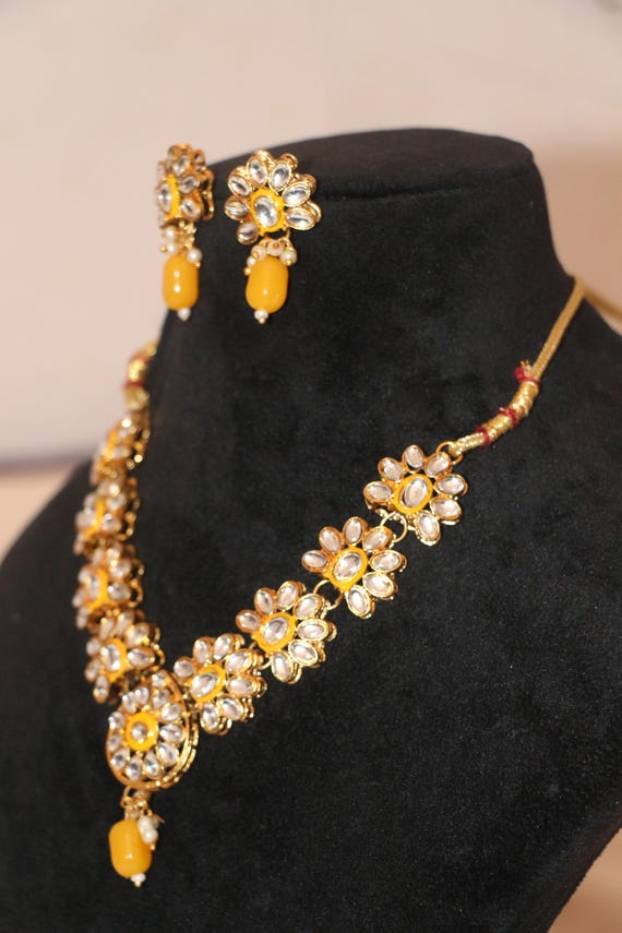 Handmade Brass Polky Necklace Set: Turquoise Indian Jewelry