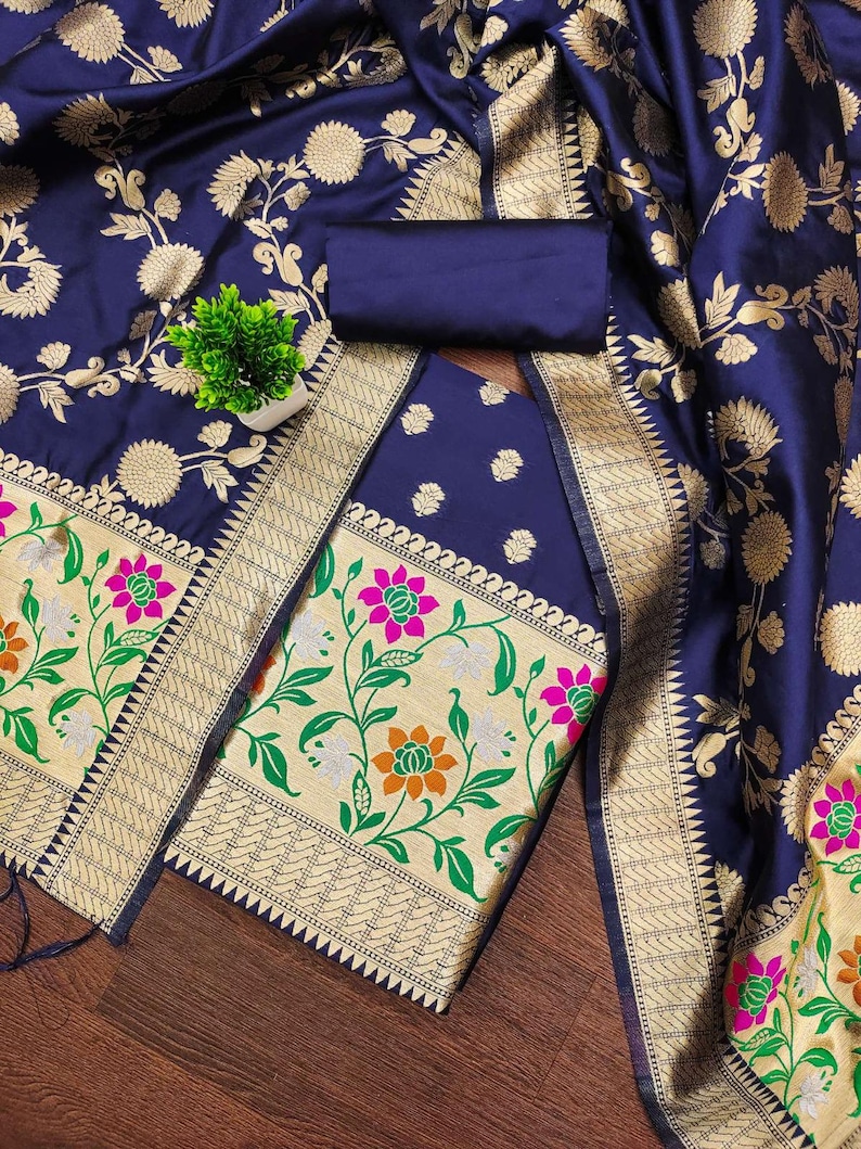 navy blue kurta set for women