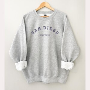 Unisex San Diego Sweatshirt - USA City / State Sweatshirt - Vintage Style -  California Sweater -  Jumper - Crewneck