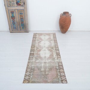 Handmade Oushak Runner Rug: Vintage Turkish Wool (3x7 ft)
