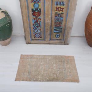 1x3 Door Mat Rug, 1x3 Turkish Rug, Outdoor Mat, Bath Mat, 1x3 Unique Rug, 1x3 Area Rug, Wool Rug, Anatolian Mini Rug, Oushak Door Mat, 9344