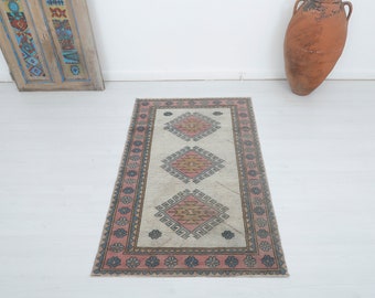 1950's Vintage Carpet, Turkish Small Rug, 3x5 Unique Rug,3x5 Oushak Rug,Rug For Bedroom,Kitchen Rug,3x5 Small Rug,3x5 Area Rug,Old Rug,14084
