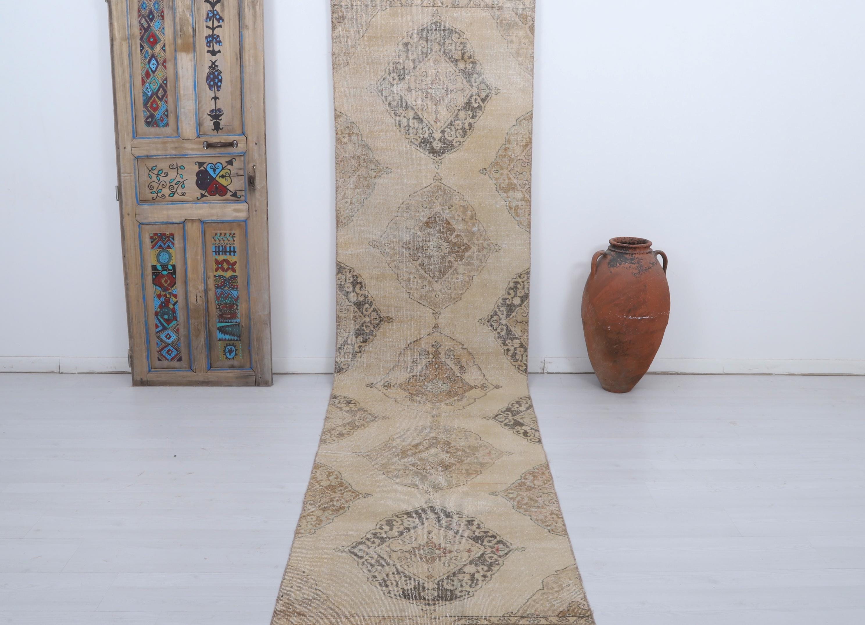 ヴィンテージ トルコ製 ウシャック ランナーラグ：3x13 ウールコットン