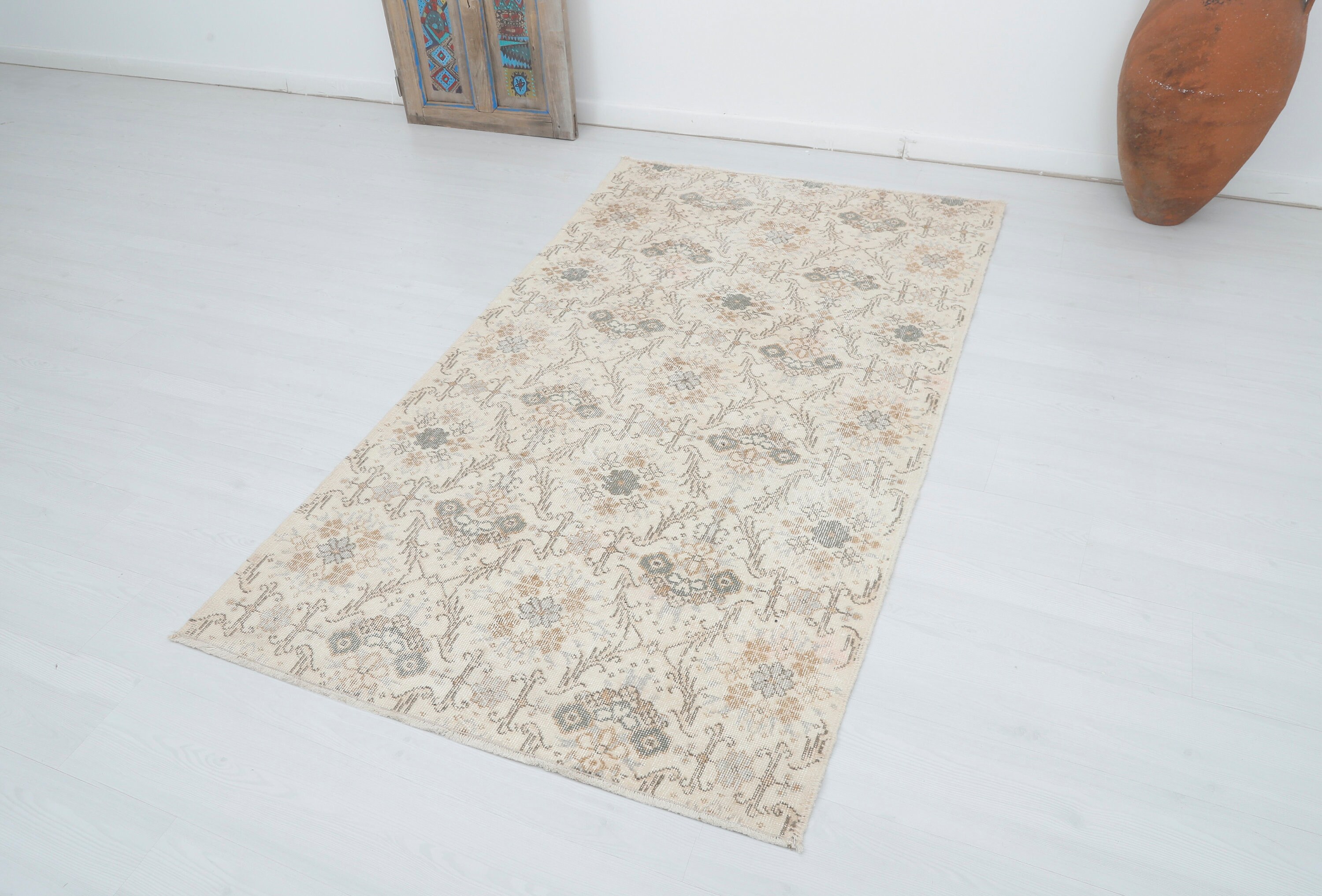 4x7 Vintage Turkish Rug: Handmade Wool Oriental Carpet - Etsy