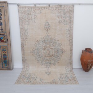 Vintage Turkish Oushak Rug: 5x9 Wool Anatolian Area Rug