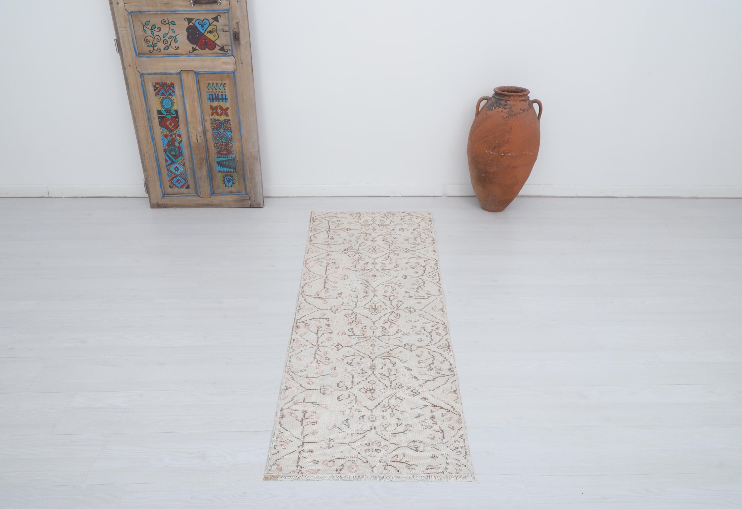 Vintage Turkish Runner Rug: 2x6 Cotton Wool Anatolian Hallway Rug 