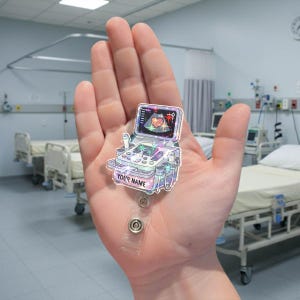 Personlig ultraljudsbricka, ultraljuds-ID-hållare, anpassad namnbricka med infällbar medicinsk bricka, söt hjärtformad ultraljudsteknikerpresent