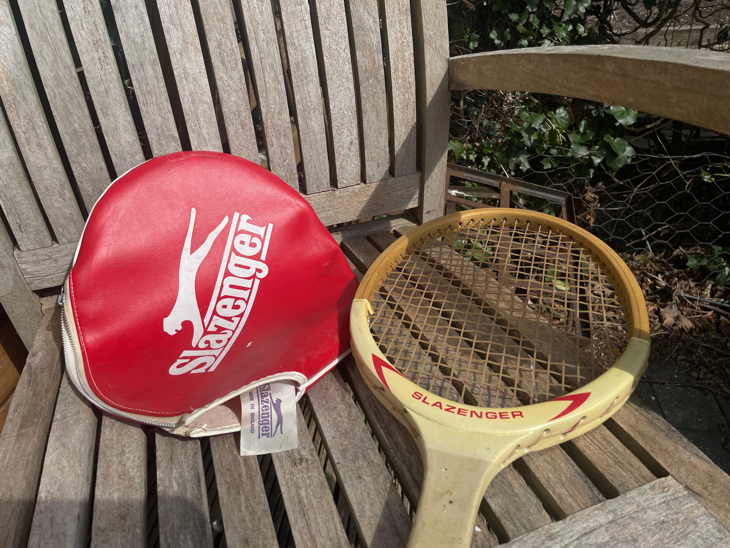 Raquette De Tennis En Bois Slazenger Team 70 Cm - Vintage Rétro - Occasion Fonctionnelle