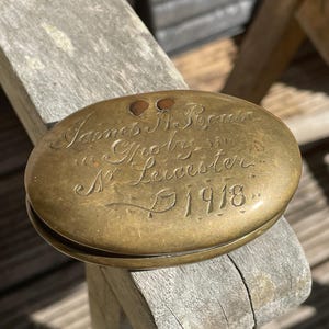 Collectibles &gt; Tobacciana &gt; Snuff Boxes