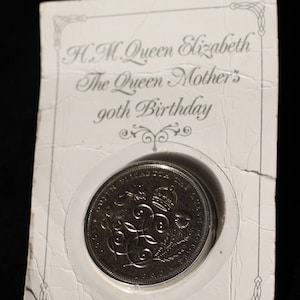 Our Late HM Queen Elizabeth&#39;s Mothers 90th Birthday Five Pound Coin