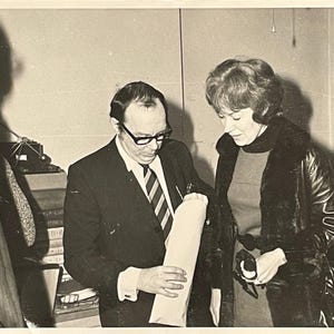 Unieke persoonlijke collectie nr. 1 van de familiefoto&#39;s van Eric Morecambe uit zijn privéstudie