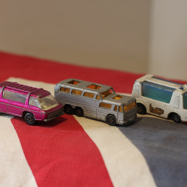 Lesney bus - Three Diecast Lesney Toy Bus Vehicles From The 1960's and 70's
