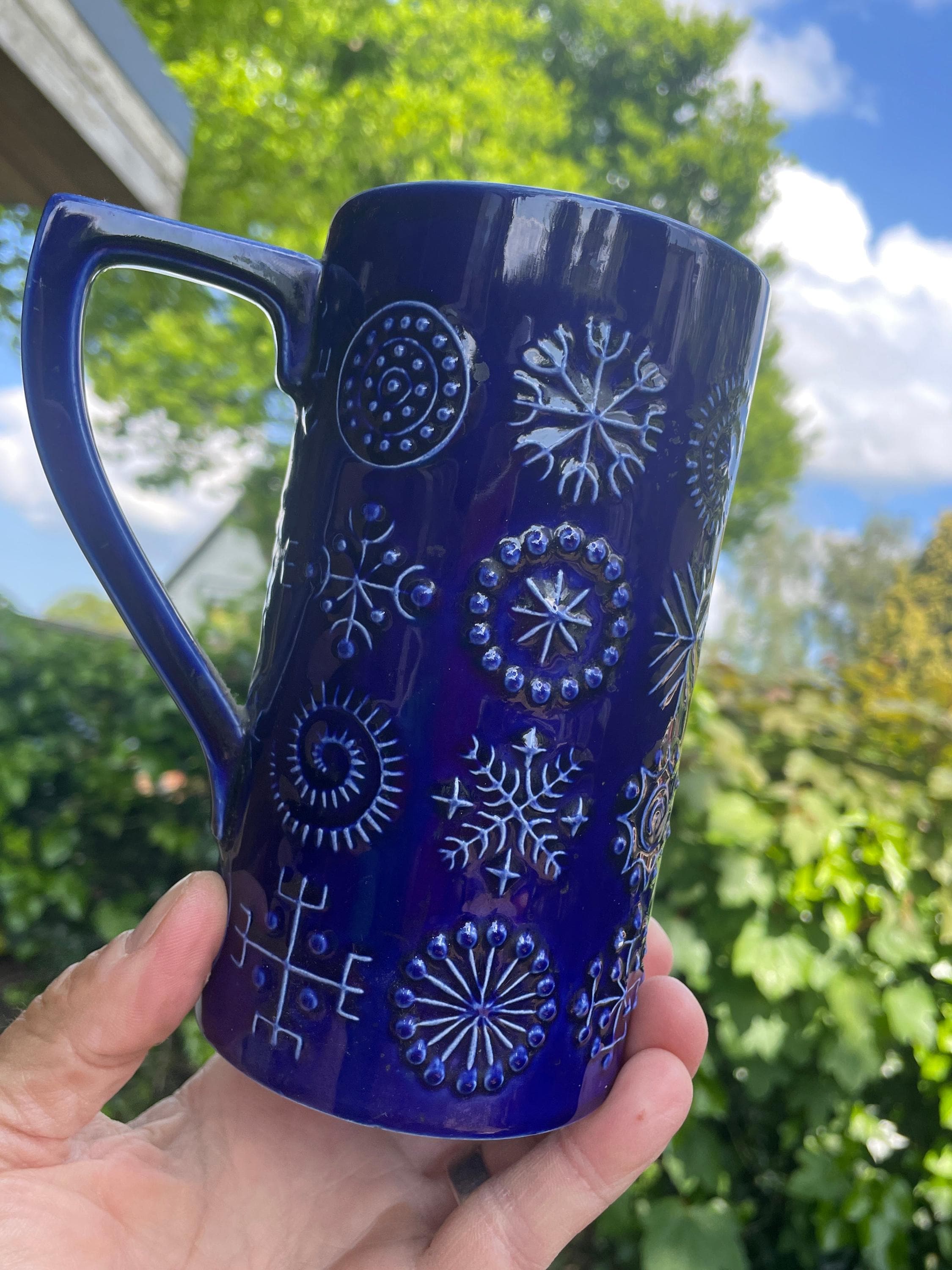 Portmeirion Totem Susan Williams-ellis Tall Blue Beaker – Iconic
