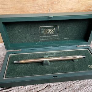 Stylo à bille Elegant Cross 1/20 en or 10 carats roulé