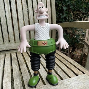 Große Wallace Figure 1993 – Wallace & Gromit Wrong Hose 28 cm – Aardman Collectible