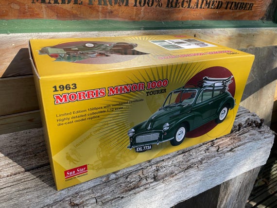 Sun Star 1963 Morris Minor 1000 Tourer Diecast Model (limited
