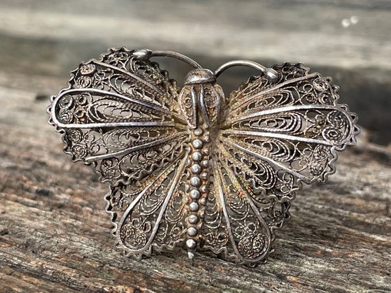 An antique Art Nouveau silver Filigree worked but… - image 1