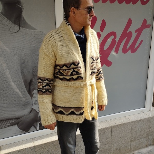 Cardigan pull Starsky et Hutch, Laine mérinos pure, Pull col châle, Veste homme tricotée à la main, Pull inspiré Cowichan, Prêt à expédier