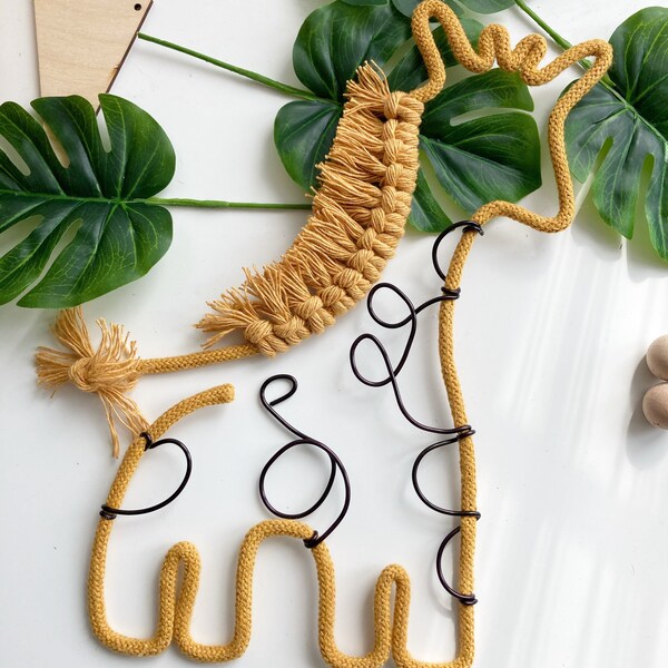 Knitted wire giraffe rope nursery wall decor playroom safari kids bedroom