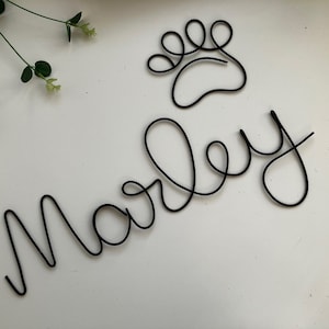 Wire dog name personalised sign for wall decor with paw print