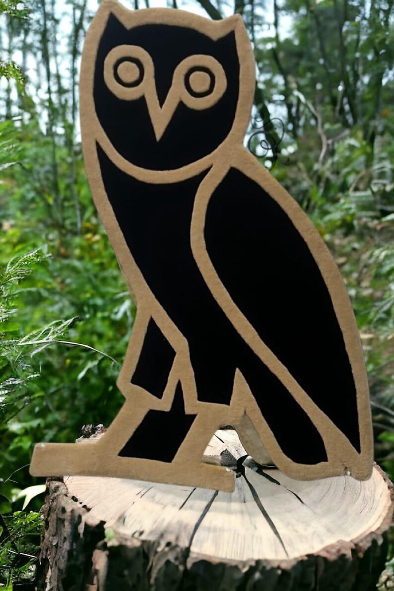 Ovo Rug OVO Owl Rug in Black and Beige Hand-tufted Animal-shape Luxury Wool Rug ...