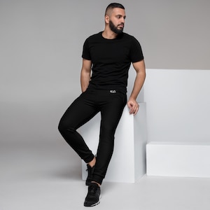 Men&#39;s Black Joggers – Soft, Comfortable, and Sustainable Joggers with Brushed Fleece Lining