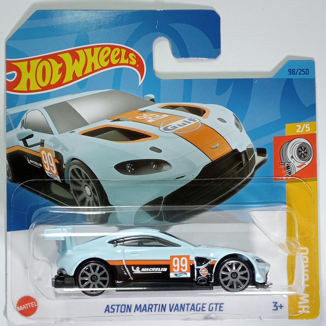 Hot Wheels Aston Martin Vantage Gte Rare Miniature Collectible