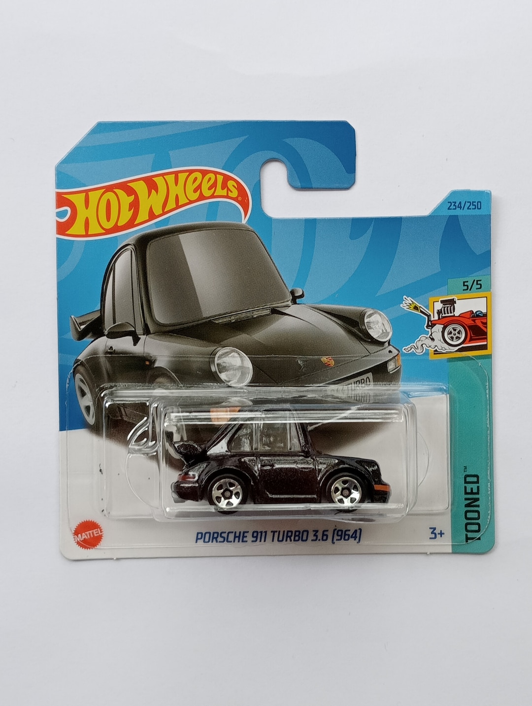 MINICHAMPS SCALE SIZE 1/18 Porsche 911 (992) GT3 2021 Shark Blue