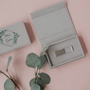 Velvet USB box with crystal USB flash drive 3.0 | Gray wedding USB box with custom usb drive 3.0 | Personalized box